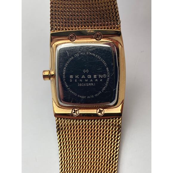 Skagen All Steel Womens Watch 21mm Mother of Pearl-Rose Gold New Battery WR3ATM - Picture 3 of 11